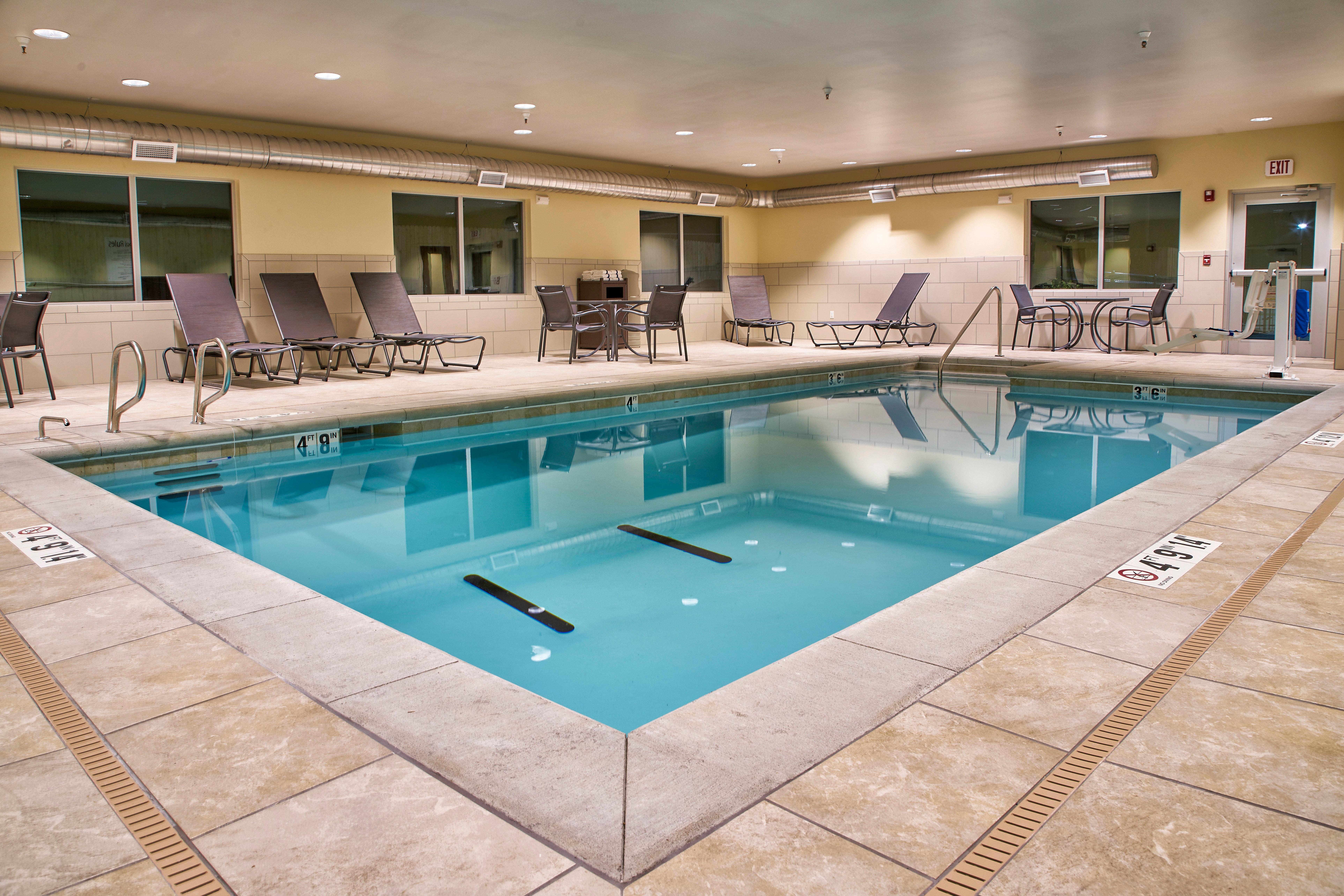 Holiday Inn Express & Suites Tulsa Ne, Claremore, An Ihg Hotel Exterior photo